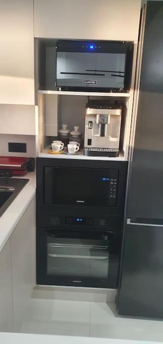 Studio Apartman Lenox Риека Экстерьер фото